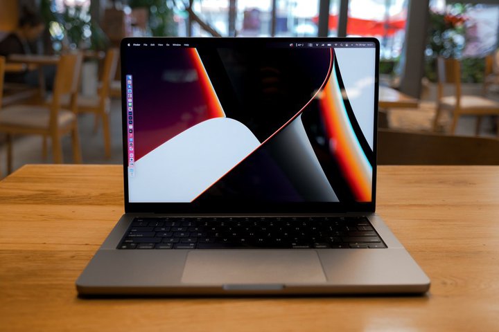 14/16C`MacBook ProAuɍLш悩vRAM𓋍ڂ