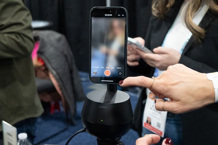 CESiPhoneJŔʑ̒ǔłANZT[AxL\