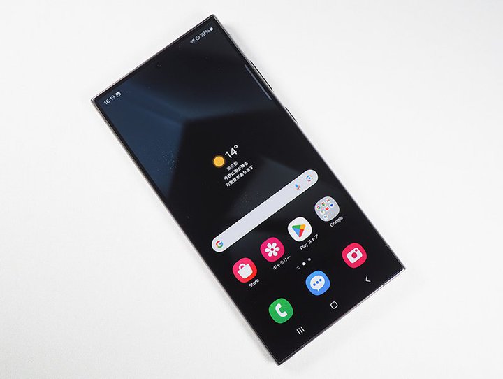 CɂȂAI@\́H{ÓuGalaxy S24 UltravɐGĂ݂