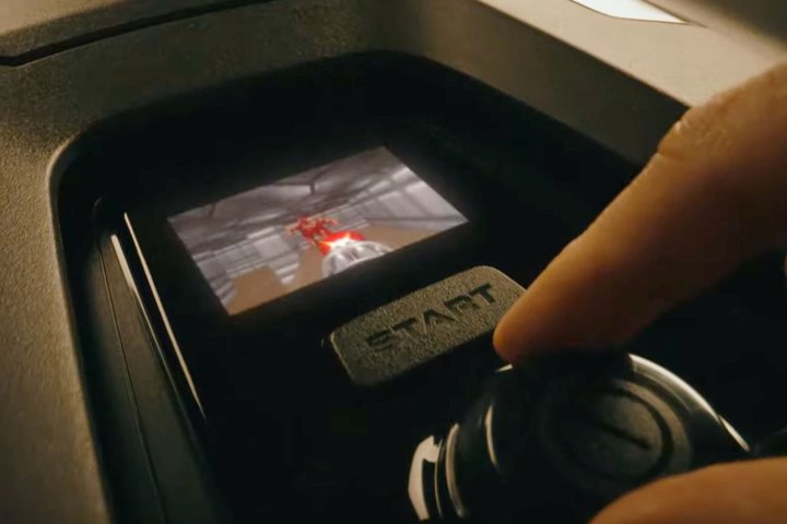 {bgŊ@ɁwDoomxg[J[hœڂ