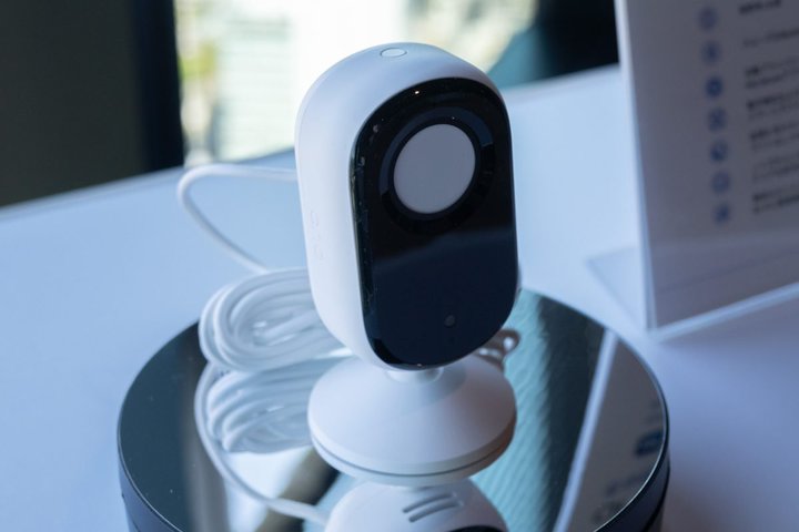 ArloAg荠hAs[2KΉX}[gJBuEssentialV[Yv3f\