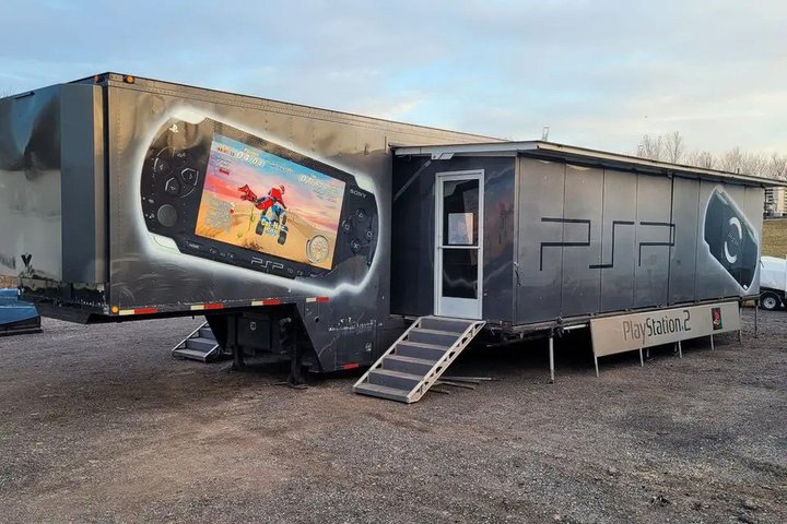 Sď񂵂uPlayStationg[[vA1000~Ŕ̔BʖuE3v