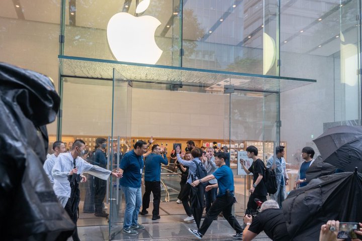 �A�b�v���uApple Vision Pro�v�{�������B�\�Q���ɂ͒�����̌��\��̃��[�U�[��