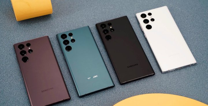 uGalaxy S23 Ultrav̎vXybNAIf[^x[X疾炩