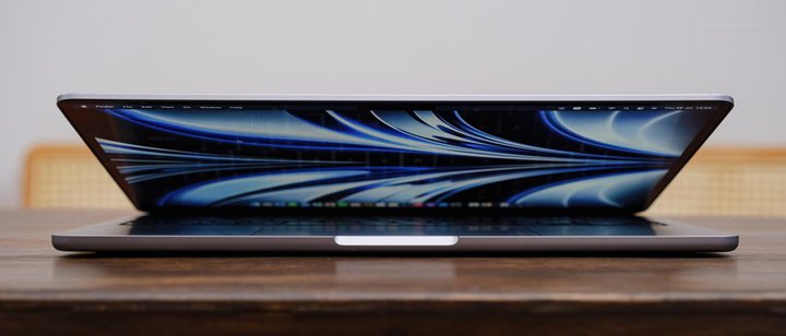 \15.5C`MacBook AirA5̊҂Vvf