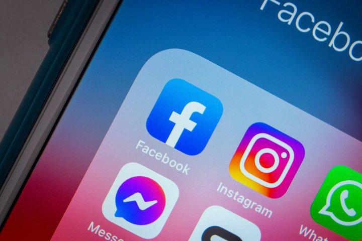 FacebookAvɍĂMessenger𓝍