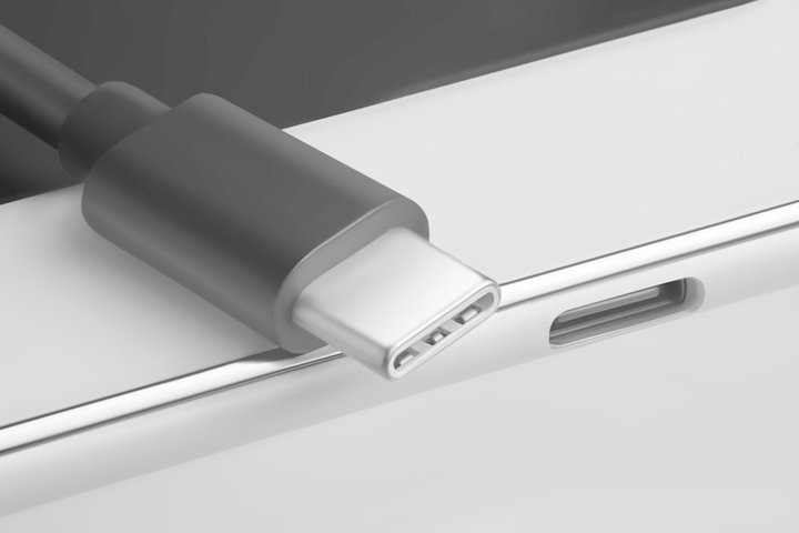 iPhone 15USB-CAgMFiF؁hȊO͏[df[^]x̉\