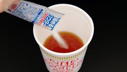 uJbvk[hv̎c`ł߂pE_[AHiƏѐ򂪋J