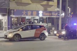 l̎^]^NV[ʈᔽBpgJ[~߂xƂ܂ǂyGadget Gatez