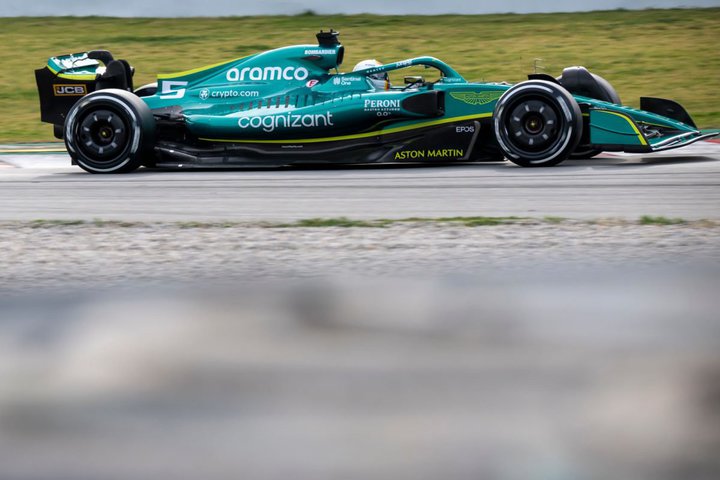 F1̐VRuE fuelvJB[J[{Ɍ39̒eXgyGadget Gatez