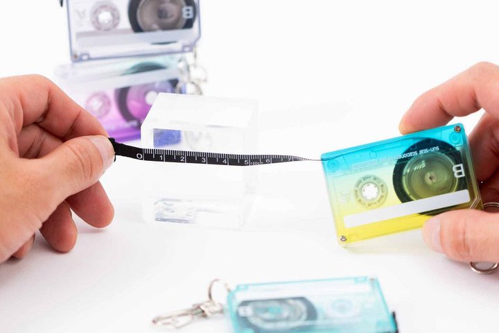 �T���X�^�[����A���g���ŉ��������f�U�C���́u�J�Z�b�g�e�[�v���W���[�v