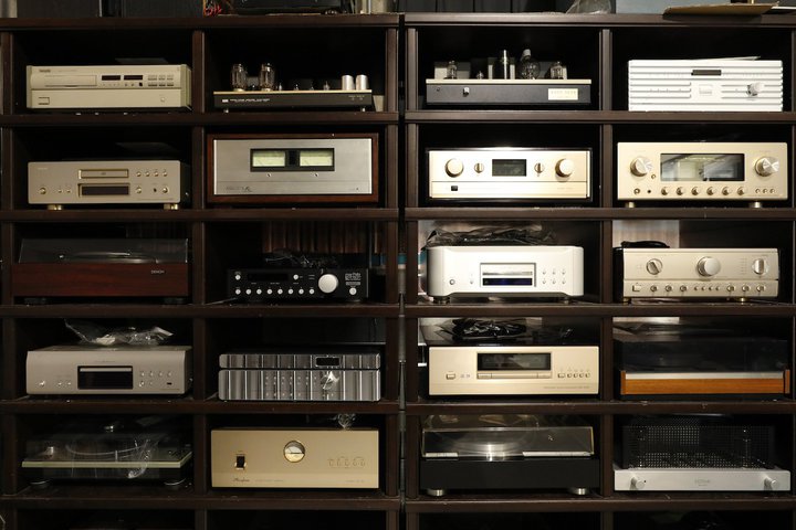 z̃|CgƂ́H XɕAI[fBIRc^Rc