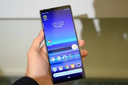 au'19ăf\BGalaxy S10^Xperia 1^AQUOS R3^P30 lite PremiumȂ523珇