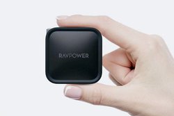 RAVPowerAőo61WŁgEŏNXh ̒KEUSB[duRP-PC112v