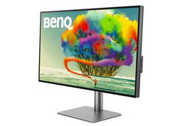 BenQAҏWAjȂǃv4Ktj^[uPD3220Uv