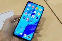 t@[EFC̐VX}zunova 5TvB5.5~Aő4800fAIJ5