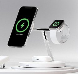 BelkinAiPhone 12uMagSafevΉCX[dBAirPodsApple Watch܂Ƃ߂ď[d