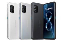 ASUSA5.9^ɃRpNg5GX}[gtHuZenfone 8vBTCtP[^CɂΉ