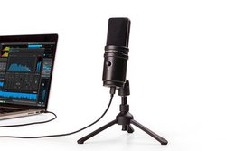 ZOOMAUSBRfT[}CNuZUM-2vBő96Hz/24bit̃nC]Ή