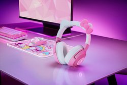 RazerAn[LeBقTI̐lCLƂ̃R{fuHello Kitty and Friends Editionv