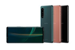 \j[AuXperia 5 IIIvSIMt[fBXg[W{AfASIMΉ