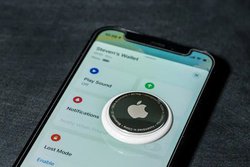 GoogleAAndroidɁusRAirTagvo@\ǉBR[hɎ肪yGadget Gatez