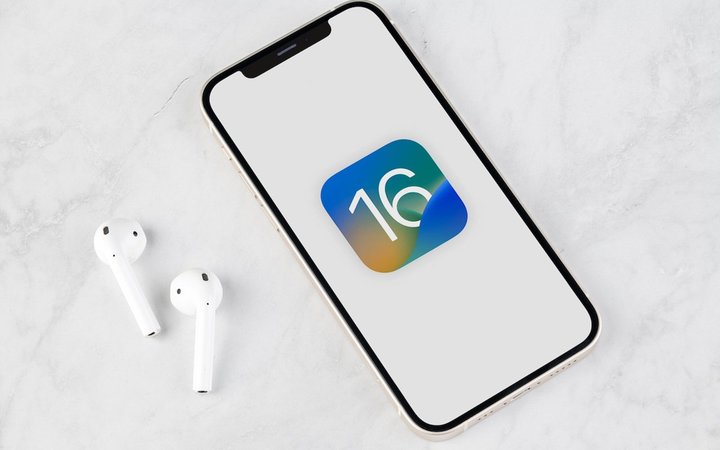 iOS 16̐V@\AȂiPhoneł͎gȂHyGadget Gatez