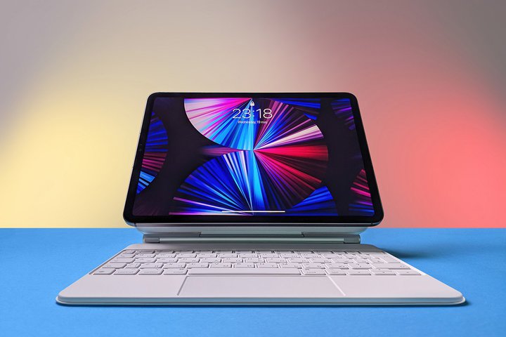 u14.1C`iPad Prov̉\bAfBXvCƂtB~jLEDʂ𓋍ڂ2023N߂ɔyGadget Gatez