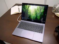 t@[EFCAuMateBook X ProvB^➑́A3KtAhr[AgXΉ