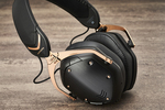 �L���Ńn�C���]�ɂ��Ή��I��V-MODA�̃��C�����X�w�b�h�z���uCROSSFADE II WIRELESS�v�����r���[