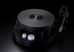 TIEN AUDIO�̃A�i���O�v���[���[�uTT5�v�𒮂� �| �g���N�����@�\�����R�[�h�̏����Ɍ��܂ň����o��