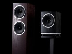 �V�i�X�s�[�J�[�u�����h�uFYNE AUDIO�v�����{���㗤 �| ���̓N�w�ƃT�E���h���W�����|�[�g