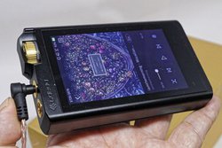 Lotoo�̐V����DAP�uPAW Gold TOUCH�v�����r���[�B�g�b�v���x���̓����x�ƑN���ȉ�