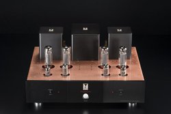 AUDIO NOTE�uDeparture�v���r���[�B�Ő�[SP���y�X�쓮����A���ɂ�EL34�v�b�V���v���A���v