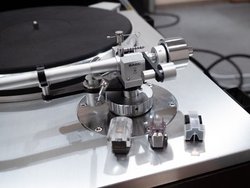 ����ɑh�����g�[���A�[�����@�B�T�G�N�uWE-4700�v��l�C�J�[�g���b�W 3��Ƒg�ݍ����Ē���