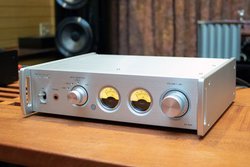 �g���͑�����˂�h�v�����C���A���v�BHypex Ncore���W���[���̗p�A�e�B�A�b�N�uAX-505�v�𒮂�