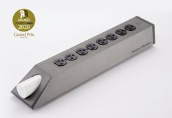 �yAAEx2020 �O�����v����܁z�Ƒn���𖞍ڂ������ق̓d���^�b�v �\ iFi audio�uPowerStation�v