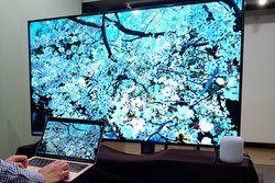 \j[BRAVIAɃAbv̋ZpET[rX́Aǂ֗ɂȂ邩