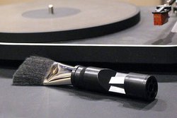 �A�i���O�t�@���Җ]�̐V���d�u���V�uASB-2 ion�v���r���[�B�Ód�C��98���ȏ�������������ʂ�̊�