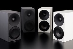 amphion�uHelium410�^Argon0�v���r�����B���T�C�Y��2�X�s�[�J�[�A�T�E���h�̈Ⴂ�́H