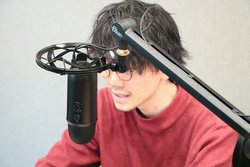 Ԃ1{́g}CNhŕςBBlueuYetiṽbgƂ́H