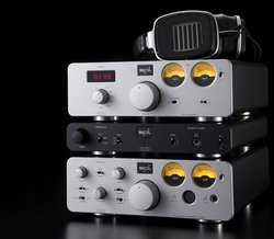 �v���̐��E��𖞂����N�I���e�B�ASPL�����{�ɖ{�i�W�J�BDAC/�w�b�h�z���A���v�uPhonitor�v�V���[�Y2�@������r���[