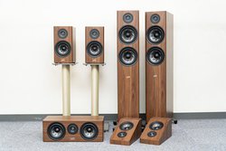 ���̎��͉͂��i�ȏ�IPolk Audio�uReserve�v�V���[�Y�́A�N���X�𒴂����Đ��\�͂�