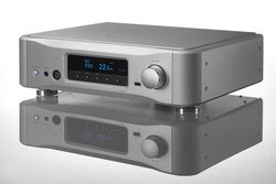 �G�\�e���b�N�uN-05XD�v�~�w�b�h�z���͕K���I�o�����X�`���Łg�^�̃n�C�G���h�T�E���h�h��̌�