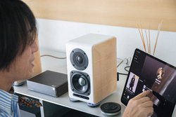 �gSpotify�~�������h�́uSoundgenic�v�ŃL�}���I PC���炸�ŃT�u�X�N�������Ɗy������