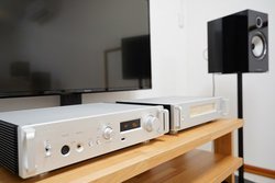 �e�B�A�b�N�ŏ�ʁg701�V���[�Y�h�͑��@�\�Ɣ��W�������������@�BAP-701�́u���x���̍����v������