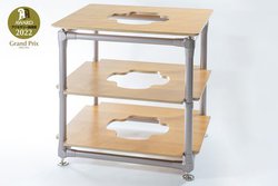 ���y�̊�т𑶕��Ɉ����o���B���ɂ̃I�[�f�B�I���b�N�u�O�����h�^���[�v��O���U