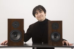 ���^�̖��͂�O��ǋ��B�N���v�g���̃X�s�[�J�[�uKX�V���[�Y�v4���f���ɒʂ��闝�O��T��