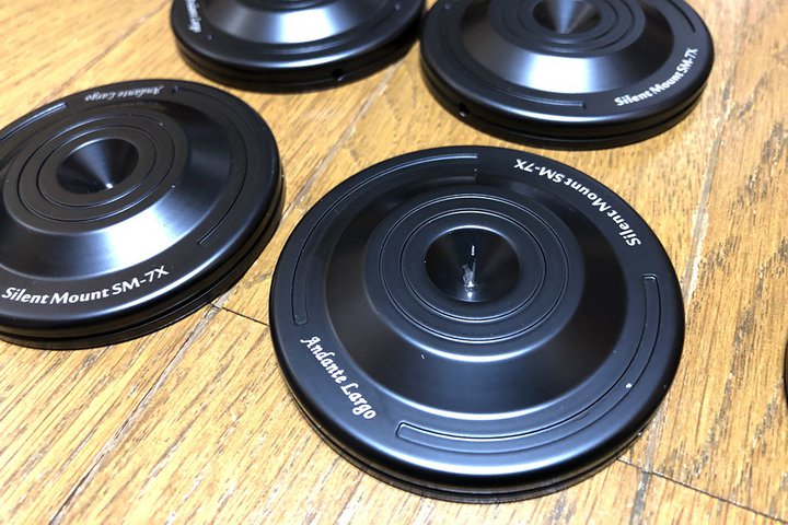 y~jr[zA_eS̃XpCN󂯁ATCg}EguSM-7Xv