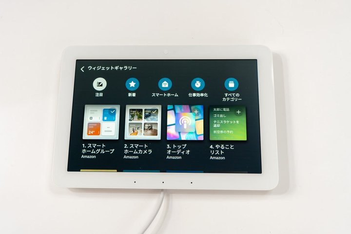 uAmazon Echo Hubv@r[BEcho ShowƂ̈Ⴂ́H